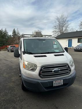 2015 Ford Transit-250 Base