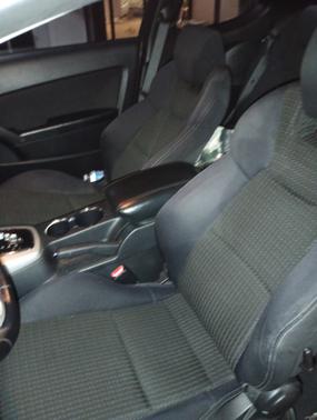2010 Hyundai Genesis Coupe 2.0T Premium