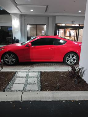 2010 Hyundai Genesis Coupe 2.0T Premium