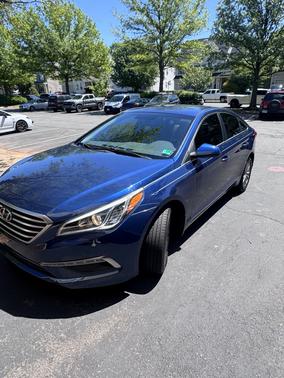 Blue 2015 Hyundai SONATA SE