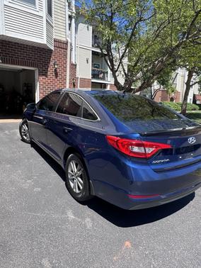 Blue 2015 Hyundai SONATA SE