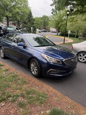 Blue 2015 Hyundai SONATA SE
