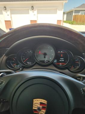 Silver 2014 Porsche Cayenne Cayenne S Hybrid