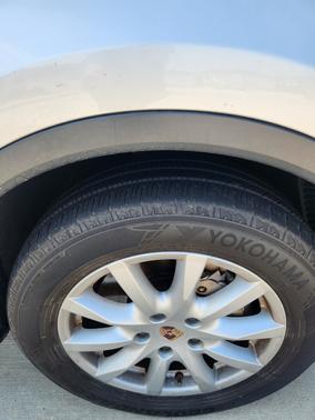 Silver 2014 Porsche Cayenne Cayenne S Hybrid