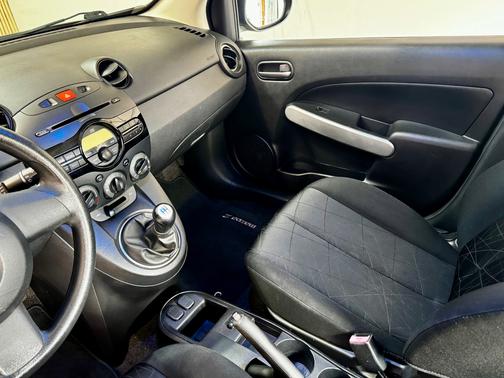 Silver 2012 Mazda Mazda2 Sport