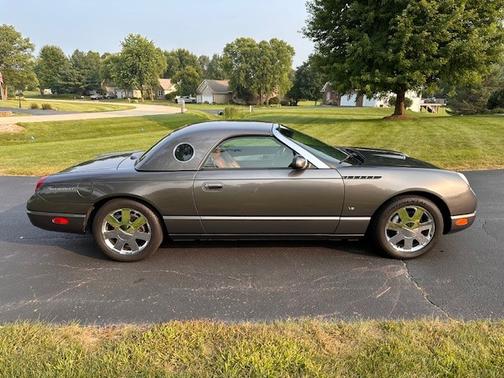 2003 Ford Thunderbird Premium