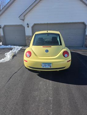 2006 Volkswagen New Beetle 2.5