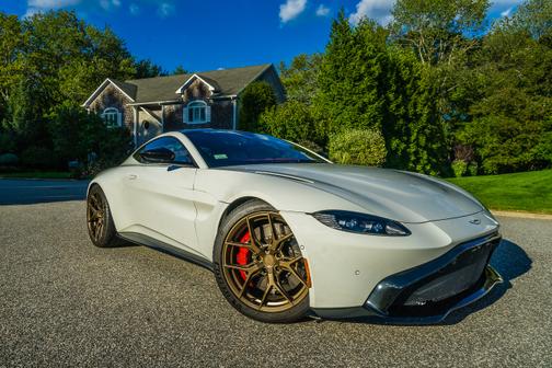 2021 Aston Martin Vantage Automatic