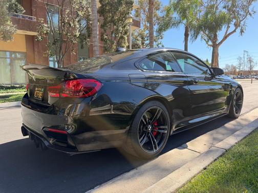 Black 2015 BMW M4 Base