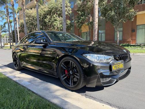 Black 2015 BMW M4 Base