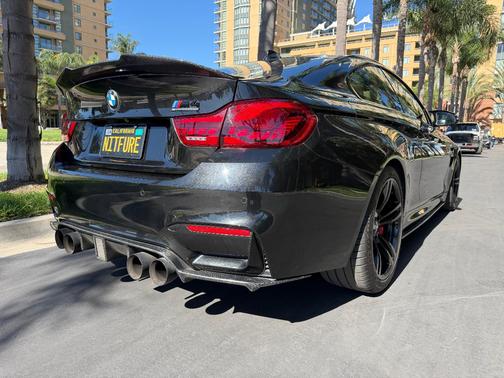 Black 2015 BMW M4 Base