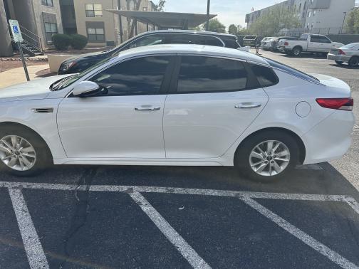 2017 Kia Optima LX