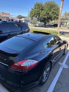 2013 Porsche Panamera Panamera 4 Platinum Edition