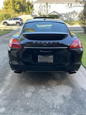 2013 Porsche Panamera Panamera 4 Platinum Edition