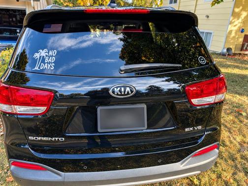 Black 2017 Kia Sorento EX