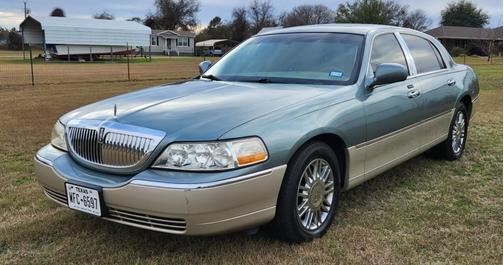 2006 Lincoln Town Car Designer