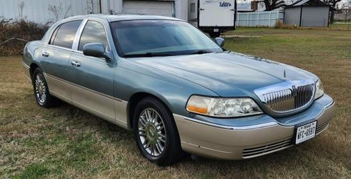 2006 Lincoln Town Car Designer