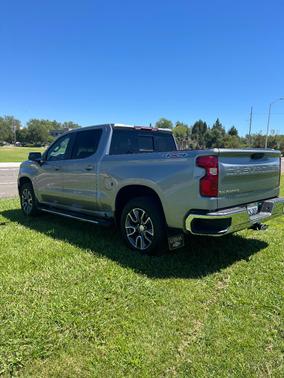 Gray 2024 Chevrolet Silverado 1500 LT
