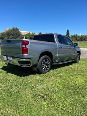 Gray 2024 Chevrolet Silverado 1500 LT