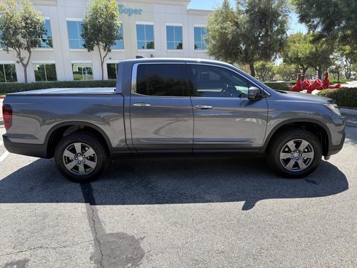 Gray 2020 Honda Ridgeline RTL-E