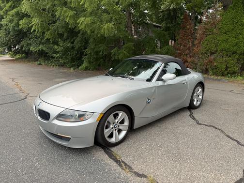 Silver 2007 BMW Z4 3.0i Roadster