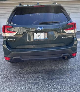 Green 2022 Subaru Forester Limited