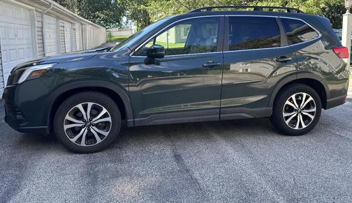 Green 2022 Subaru Forester Limited