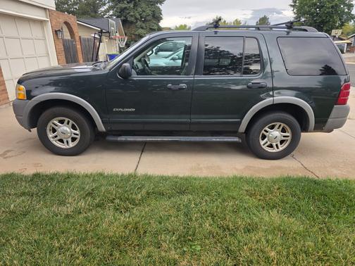 Green 2002 Ford Explorer XLS