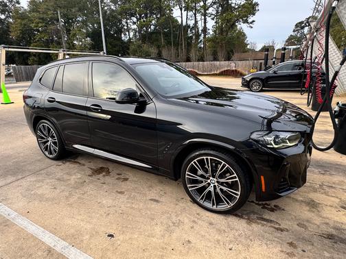 Black 2022 BMW X3 sDrive30i