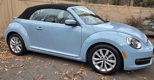 Blue 2013 Volkswagen Beetle 2.0L TDI