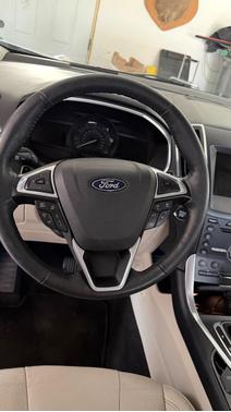 White 2018 Ford Edge Titanium
