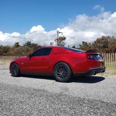 2011 Ford Mustang GT Premium
