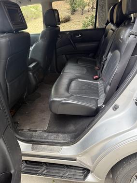 Silver 2014 INFINITI QX80 Base