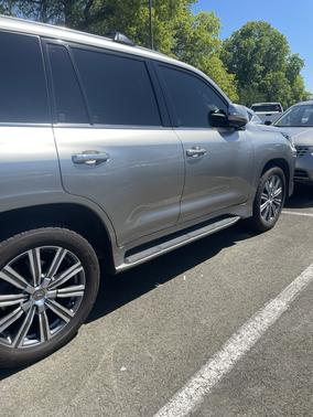 2016 Lexus LX 570 Base