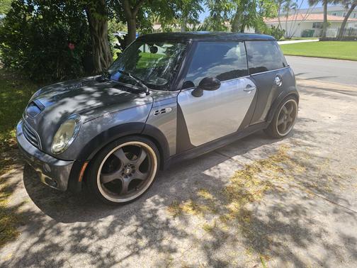 2002 MINI Cooper S Base