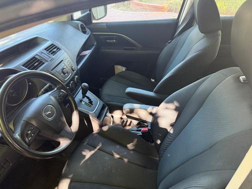 Gray 2014 Mazda Mazda5 Sport