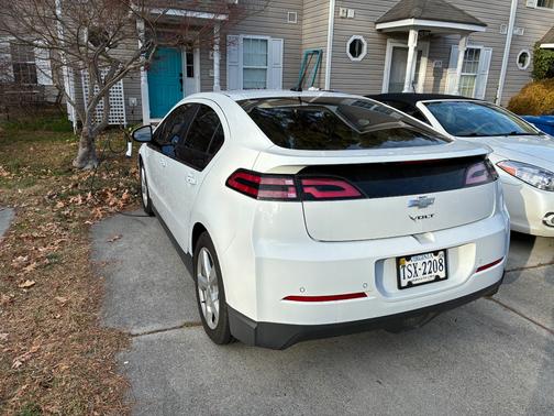 2013 Chevrolet Volt Base