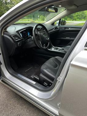 Silver 2019 Ford Fusion Energi Titanium