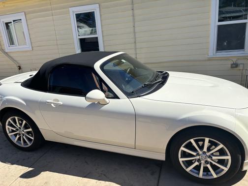 2006 Mazda MX-5 Miata Grand Touring