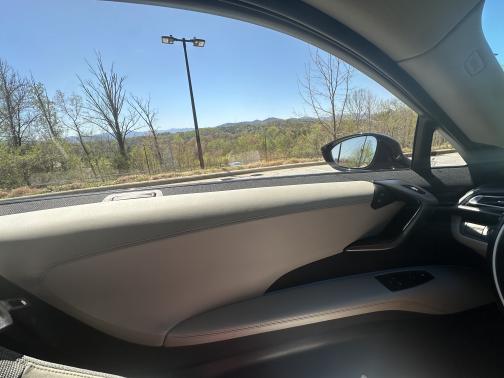 2016 BMW i8 Base