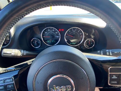 2015 Jeep Wrangler Unlimited Altitude