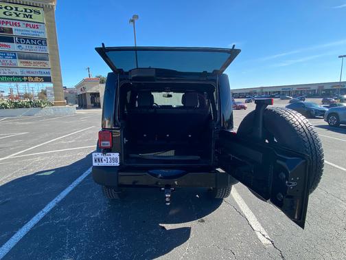 2015 Jeep Wrangler Unlimited Altitude