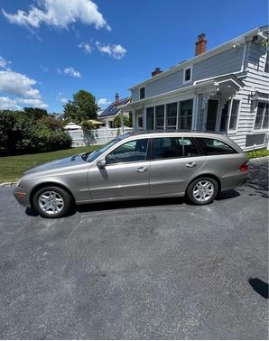 Brown 2004 Mercedes-Benz E-Class E320 4MATIC