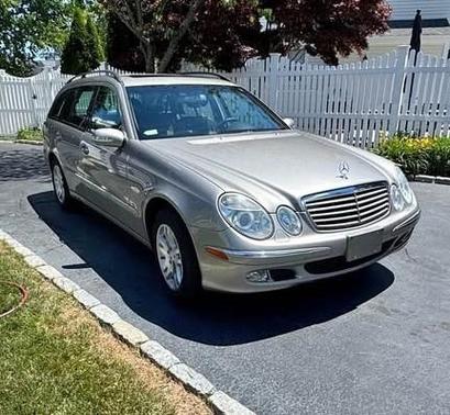 Brown 2004 Mercedes-Benz E-Class E320 4MATIC