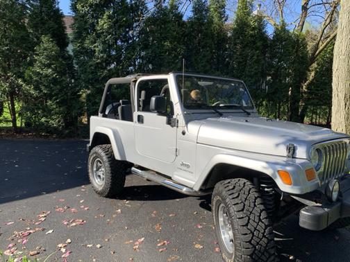 Silver 2005 Jeep Wrangler Unlimited