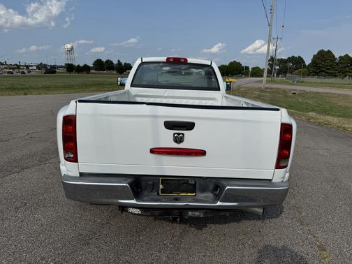 White 2006 Dodge Ram 3500 ST DRW