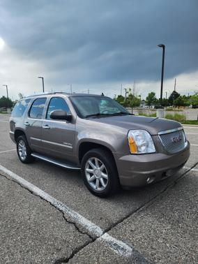 2011 GMC Yukon Denali