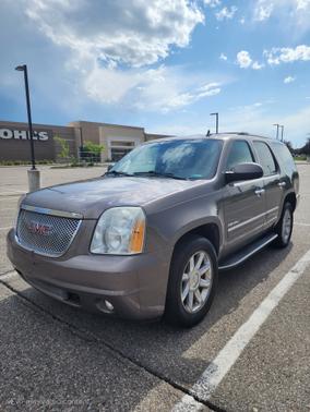 2011 GMC Yukon Denali