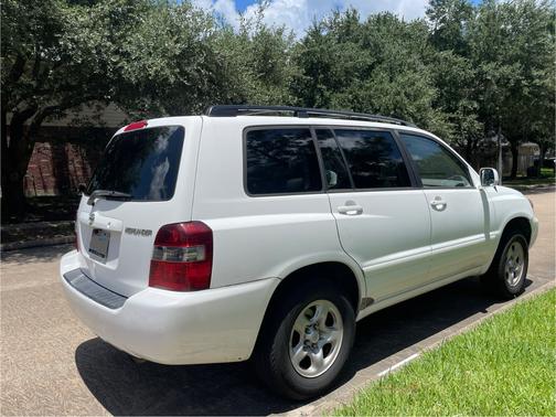 White 2006 Toyota Highlander Base