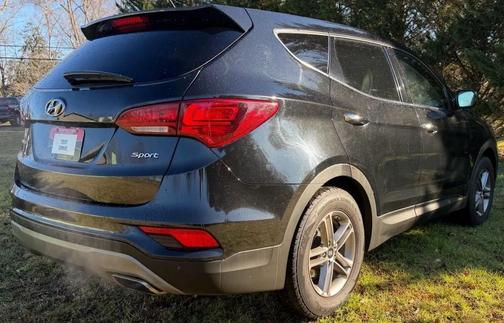 Black 2018 Hyundai Santa Fe Sport 2.4L